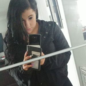 Meet your Posher, Vicky